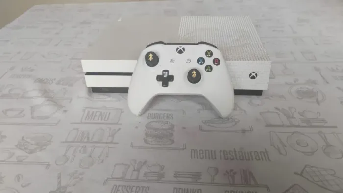Xbox One S 1TB