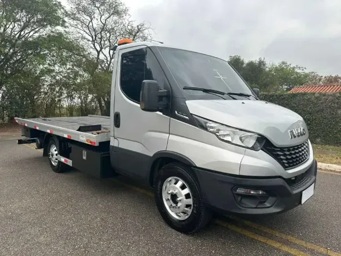 Iveco daily 35150 plataforma 2021