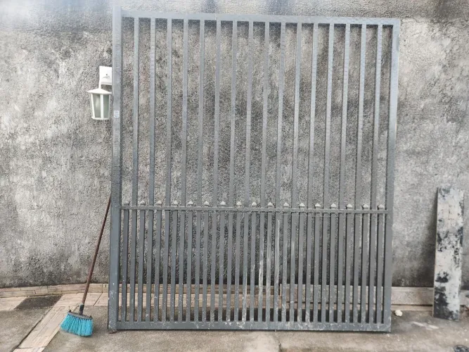 Portão + porta social