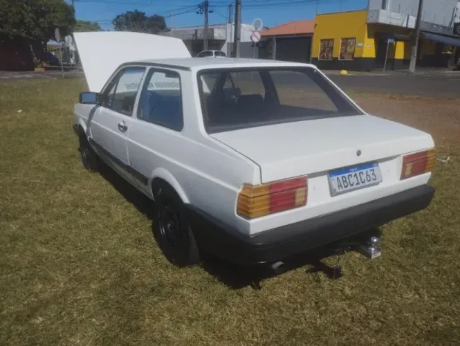 Volkswagen Voyage GL/ Special 1.6/ 1.8 (álcool) 1989