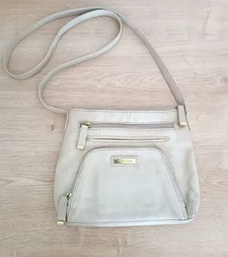 Bolsa couro Calvin Klein