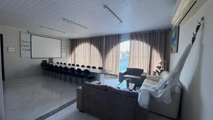 032 Casa à Venda no Residencial Planalto Conjunto Planalto Pingão, R$ 850.000,00 s/n Bair