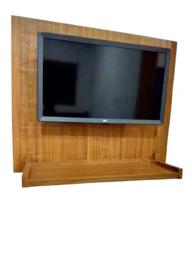 painel para tv ate 32 polegadas adesivo com prateleira NOVA