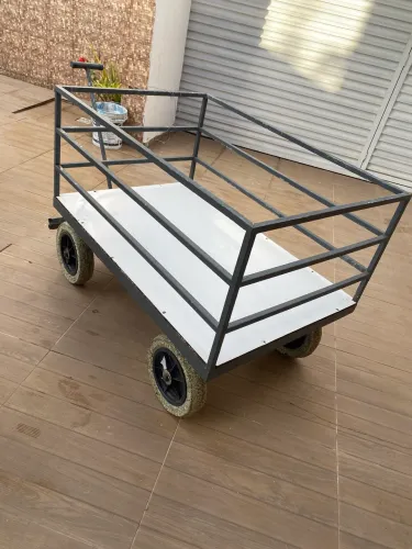 Carrinho de mão 600 Litros com 4 pneus