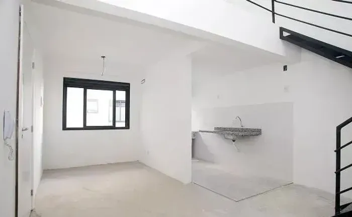 CIDADE BAIXA - DUPLEX - 60M² - LIMA e SILVA
