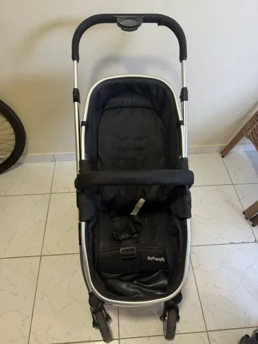 Carrinho de bebê
