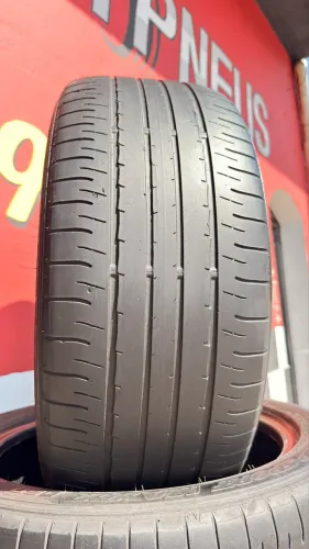 Pneus 225/50/18. R$200,00 cada.