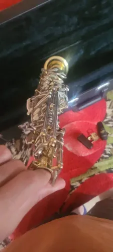 Sax soprano Eagle SP502 laqueado