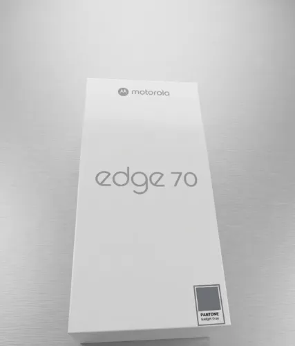 [LACRADO COM NF] CELULAR Motorola Edge 70 5G - 256GB