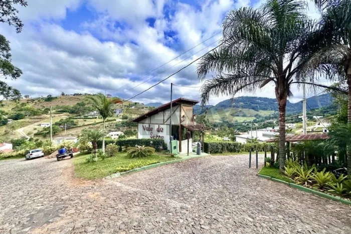 TERRENO À VENDA  CONDOMÍNIO VALE DA SERRA | JUIZ DE FORA  MG
