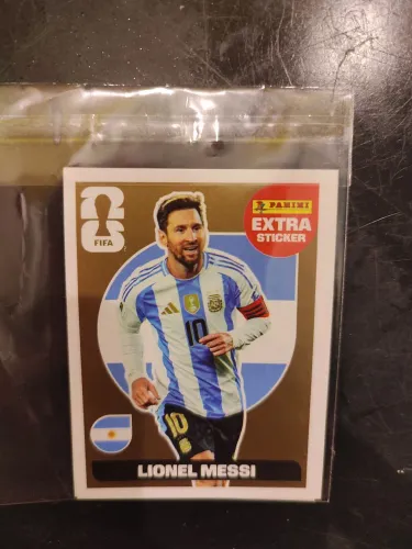 Figurinha dourada da copa do mundo de Lionel Messi