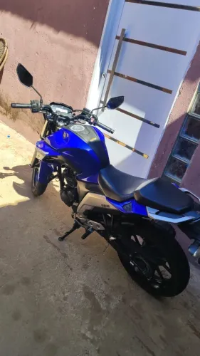 Fazer 250 2023 Único dono R$ 17.700,00