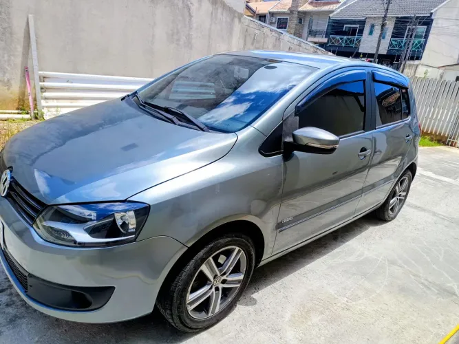 Volkswagen Fox 1.0 MI Total Flex 8V 5P 2011