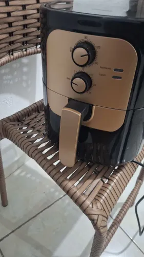 Erfay nova 2 meses de uso zerada motivo da venda comprei outra e nao estou usando essa 