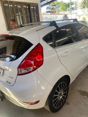 Ford Fiesta Tit.plus 1.0 12V Ecoboost Aut. 5P 2017