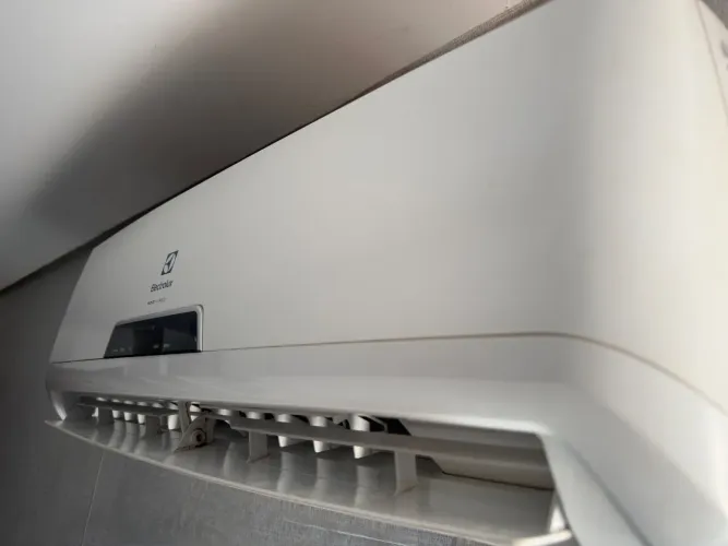 Ar Electrolux 9000