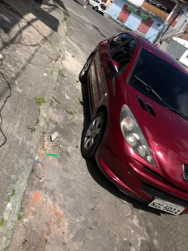 Peugeot 207 XR 1.4 Flex 8V 5P 2012