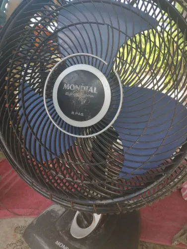 Liquidação total de ventiladores e microondas. Não deixe passar essa oportunidade única. 