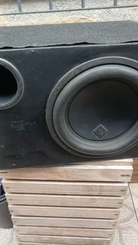 Caixa de som dutada com subwoofer falcom 12 grave pesado aquele q treme tudo