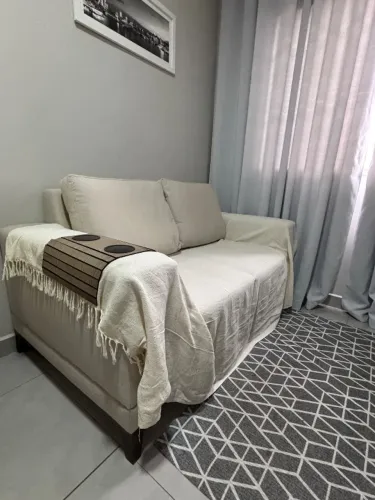 Sofá 2 lugares