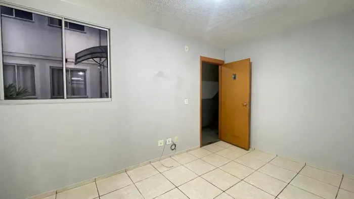 LOCAÇÃO APART. TÉRREO NO COND. CHAPADA MANTIQUEIRA