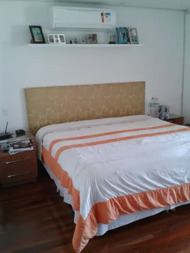 Cama King ( box + colchão ) Castor - perfeito estado precisa lavar