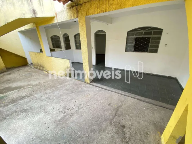 Excelente Casa Individual de 1 quarto, para Locação  Bairro Imbiruçu
