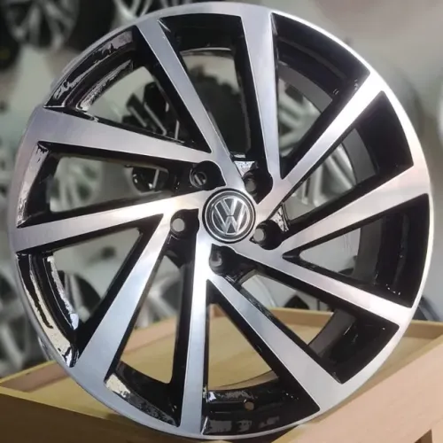 Rodas R-Seven aro 17 5x100 + 225/45R17 Dunlop - R$ 5.590,00