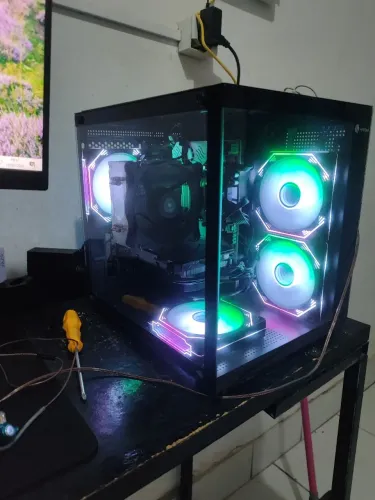 PC Gamer Aquário Xeon 2680v4 + RX 580 (Na Garantia) | Venda ou Troca AMD