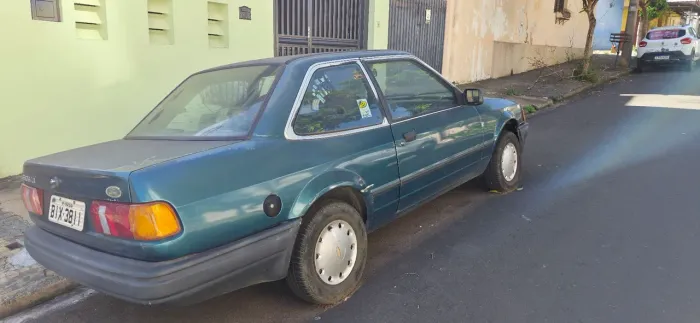 Ford Verona LX 1.6 (modelo Antigo) 1992