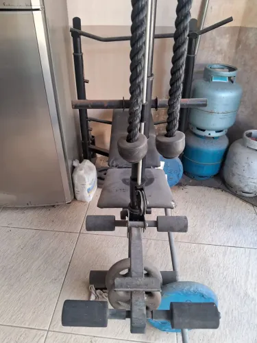 Estação para musculação e exercícios Polimet