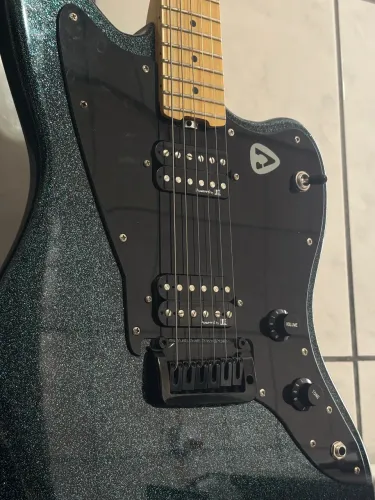 Guitarra studebaker zera 