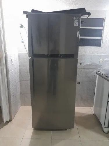 Geladeira/Refrigerador L G 110 V