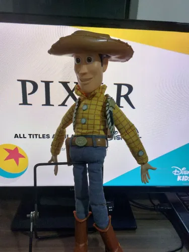 Toy Story Filme 11" Xerife Falante Woody Figura Thinkway Brinquedos Disney Pixar