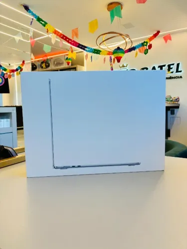 MacBook Air M5 15 16GB 512GB SkyBlue - Loja Fisica