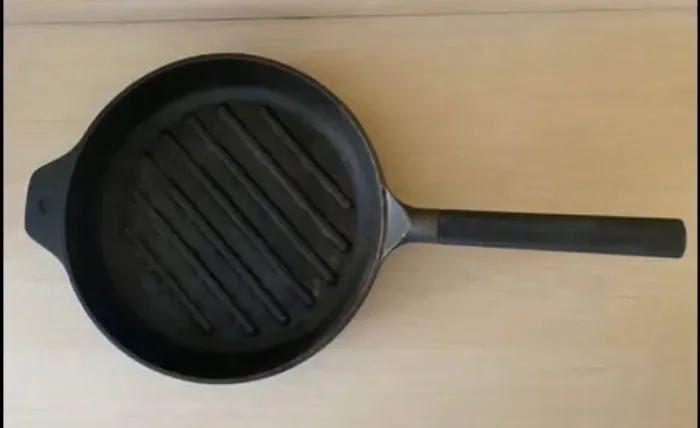 Frigideira de ferro 30cm