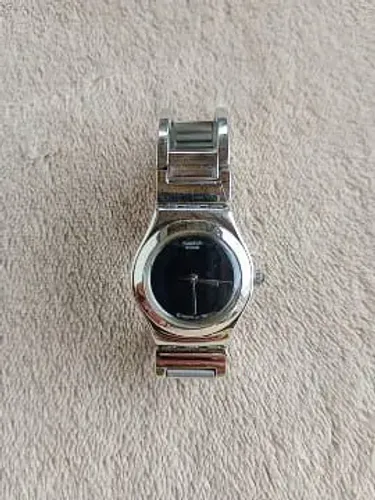 Relógio Swatch feminino ( leia a descrição)