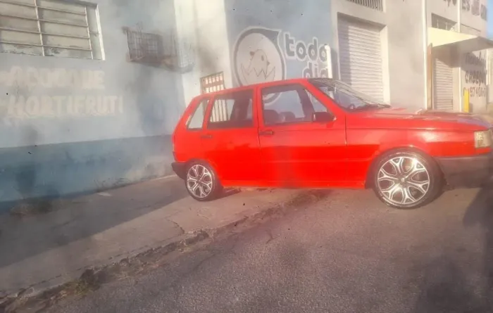Fiat Uno Mille 1.0 Electronic 4P 1996