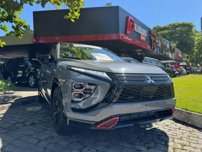 Mitsubishi Eclipse Cross HPE Black 1.5 16V 165cv Aut. 2026