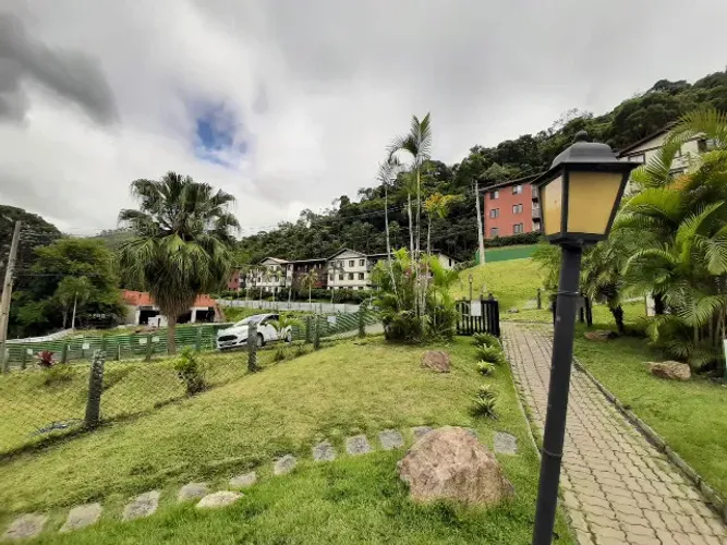 Locação - 2 quartos no Estrada Real - Samambaia - Petrópolis/RJ