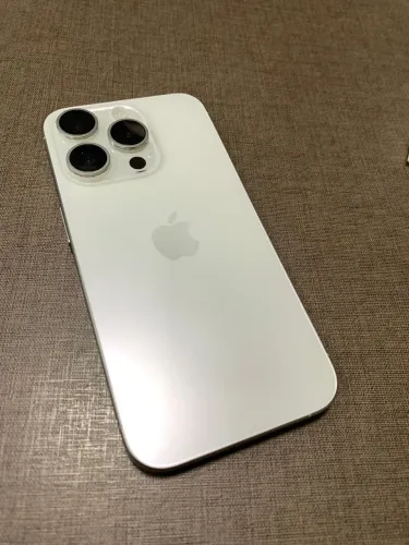 iPhone 15 pro 128gb 