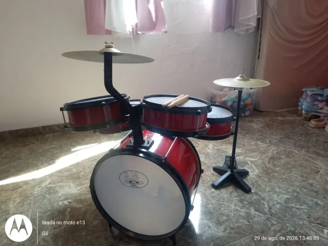 Bateria infantil