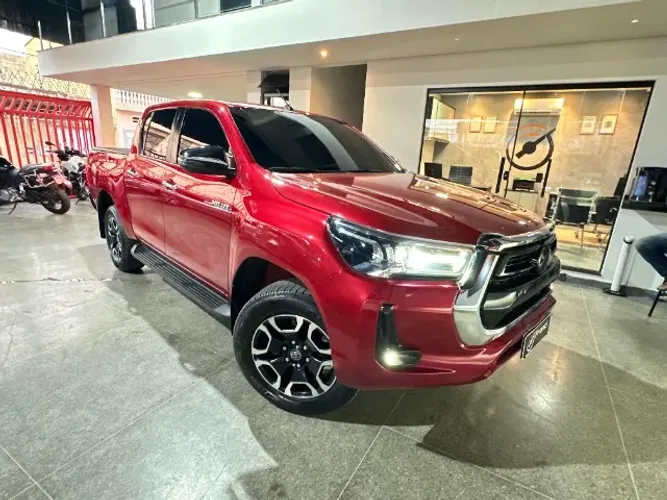 Toyota Hilux CD SRX 4X4 2.8 TDI 16V Diesel Aut. 2023