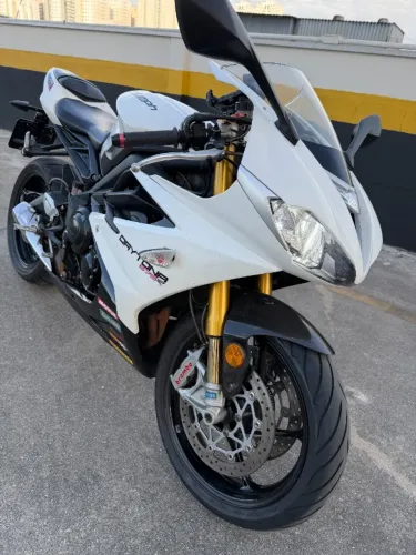 Triumph Daytona 675 R 2016