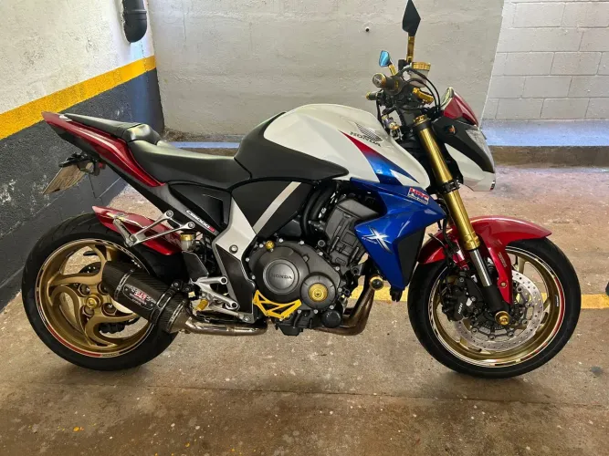 Cb1000r capitão América