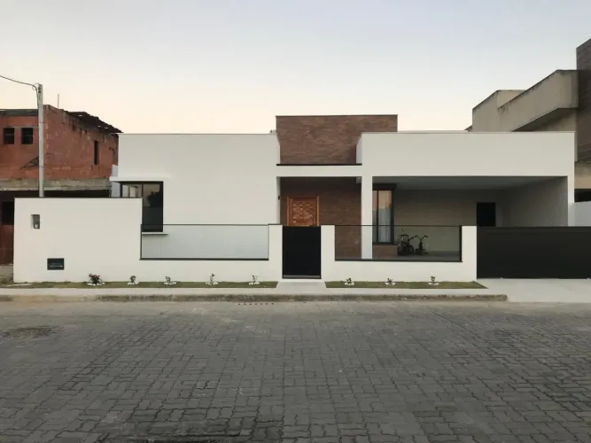 Vendo Casa Condomínio Village dos Coqueirais - Itaguaí/RJ