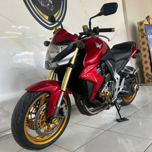 CB 1000r