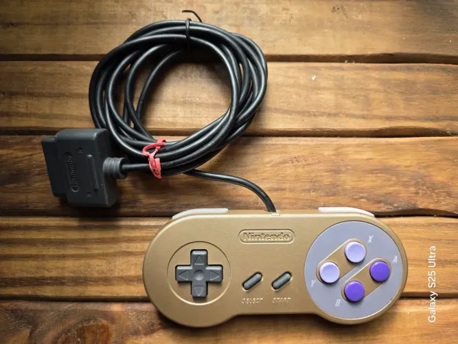 Controle Super Nintendo Original - Ed. Dourada - Gold (Copa 98) - Raro