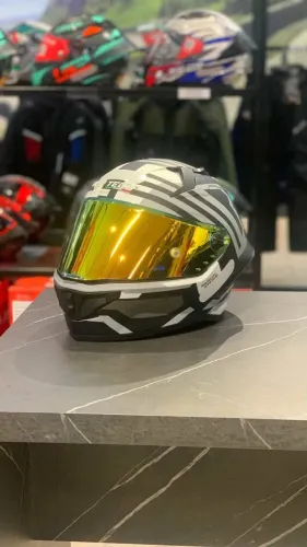 Capacete GP Tech Pilot