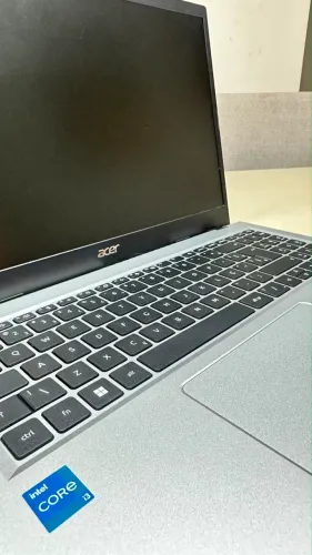 VENDO Notebook Acer Aspire 3 16